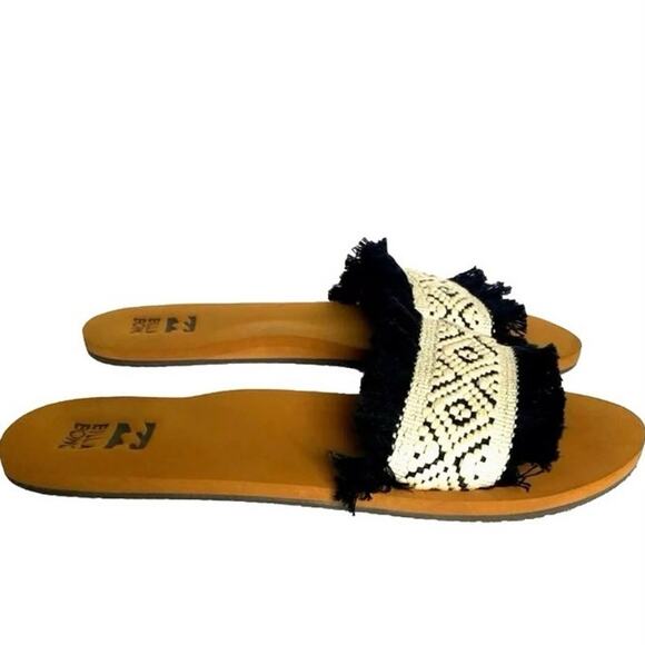 Billabong Macrame Woven Fringe Slide Sandals Boho Beach Flip Flops Size 9.5 - Picture 3 of 5